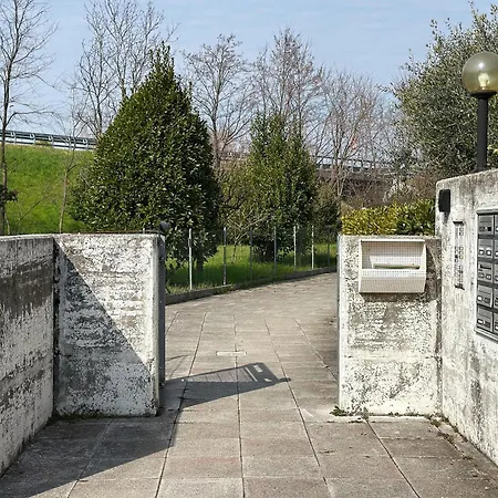 A Due Passi Da Conegliano 아파트