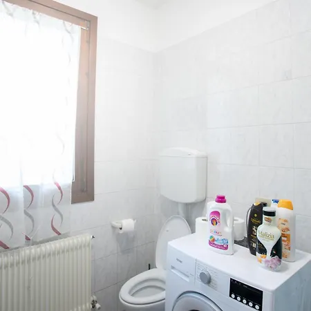 Apartment Parisi San Vendemiano - A Due Passi Da Conegliano Capo di Sotto