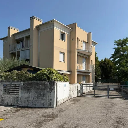 公寓 Parisi San Vendemiano - A Due Passi Da Conegliano